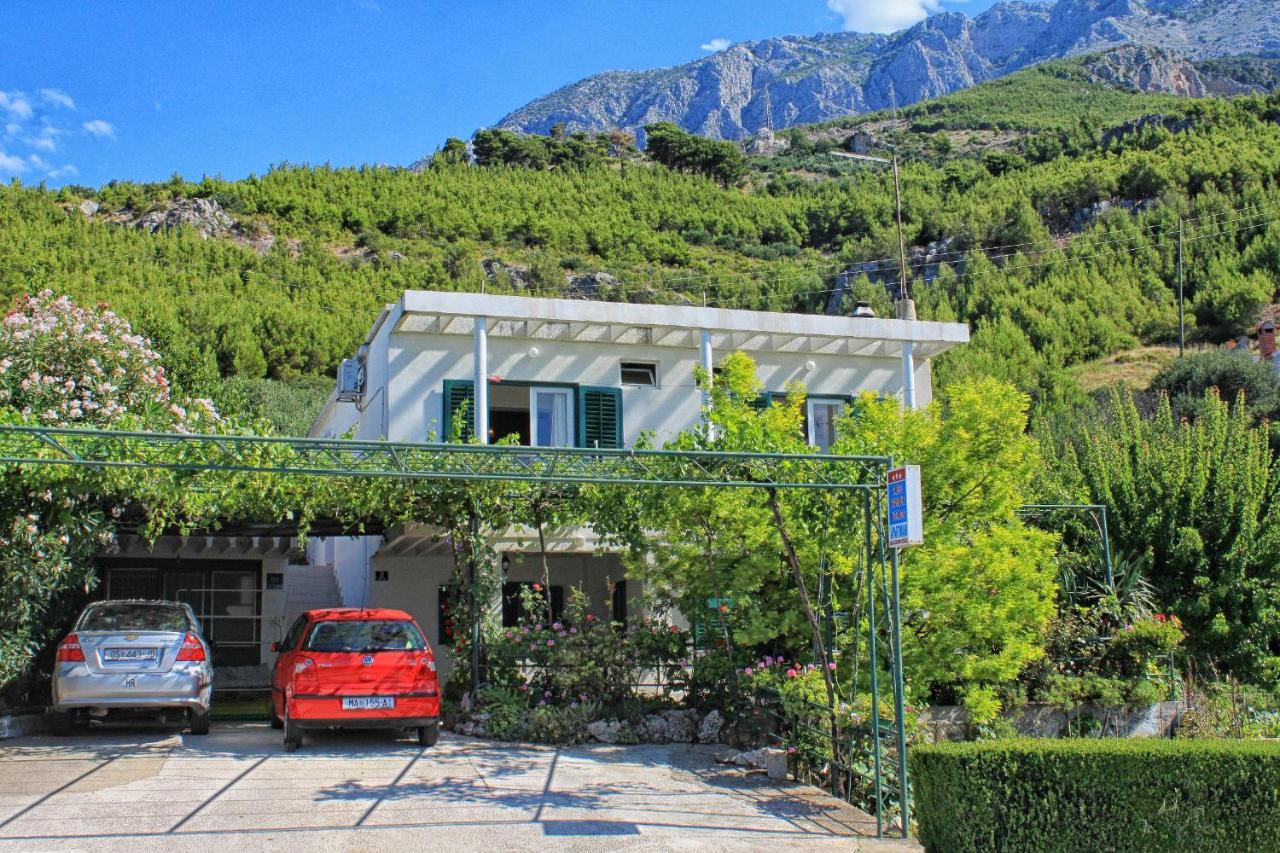 Apartments And Rooms With Parking Space Tucepi, Makarska - 6901 Ngoại thất bức ảnh