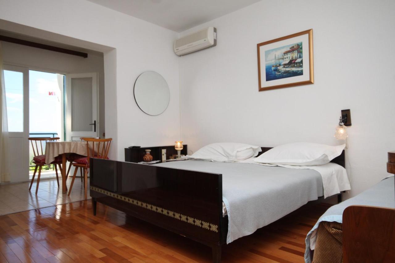 Apartments And Rooms With Parking Space Tucepi, Makarska - 6901 Ngoại thất bức ảnh