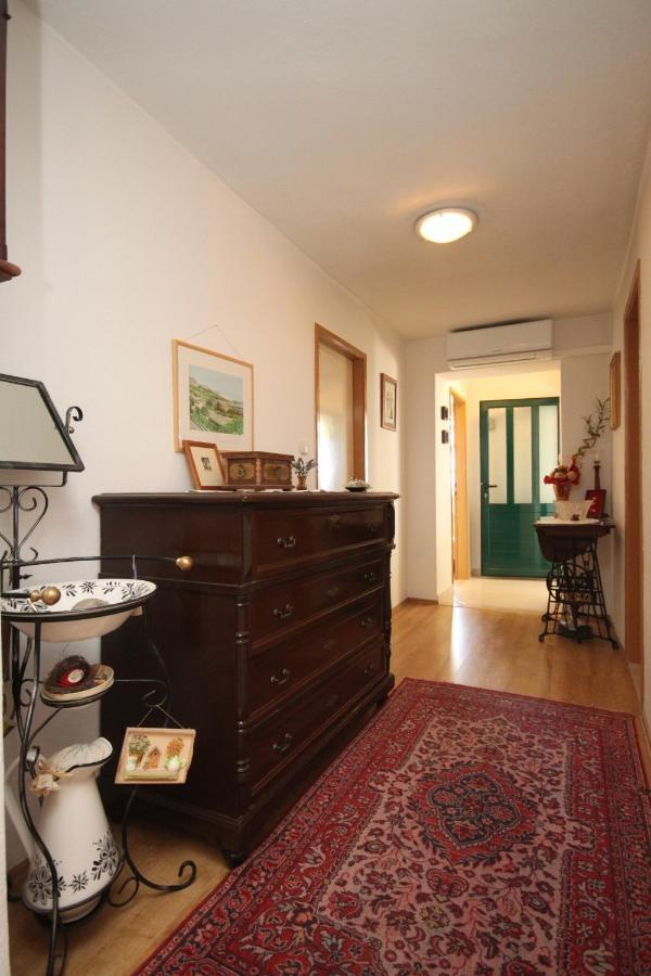 Apartments And Rooms With Parking Space Tucepi, Makarska - 6901 Ngoại thất bức ảnh