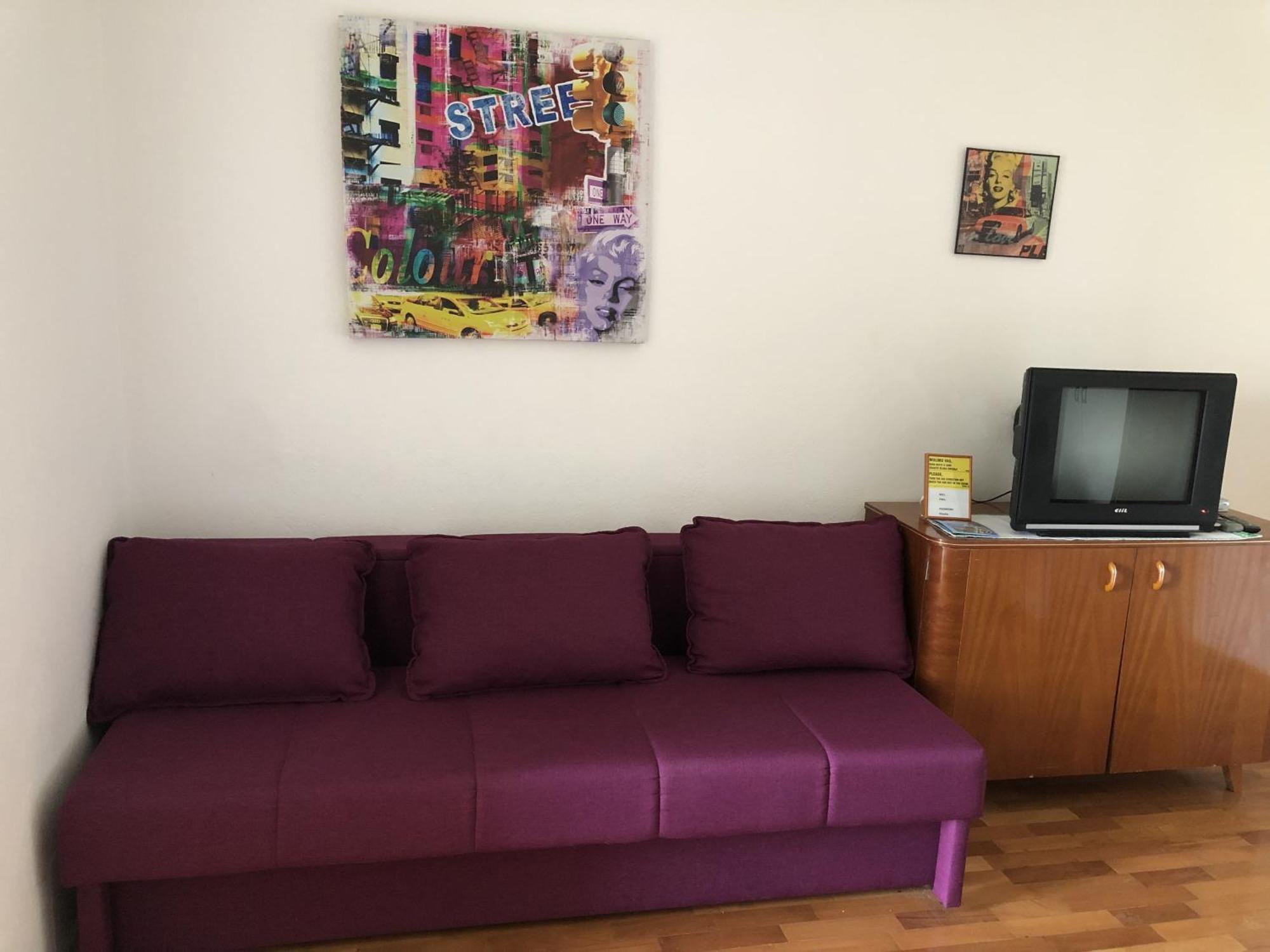 Apartments And Rooms With Parking Space Tucepi, Makarska - 6901 Phòng bức ảnh